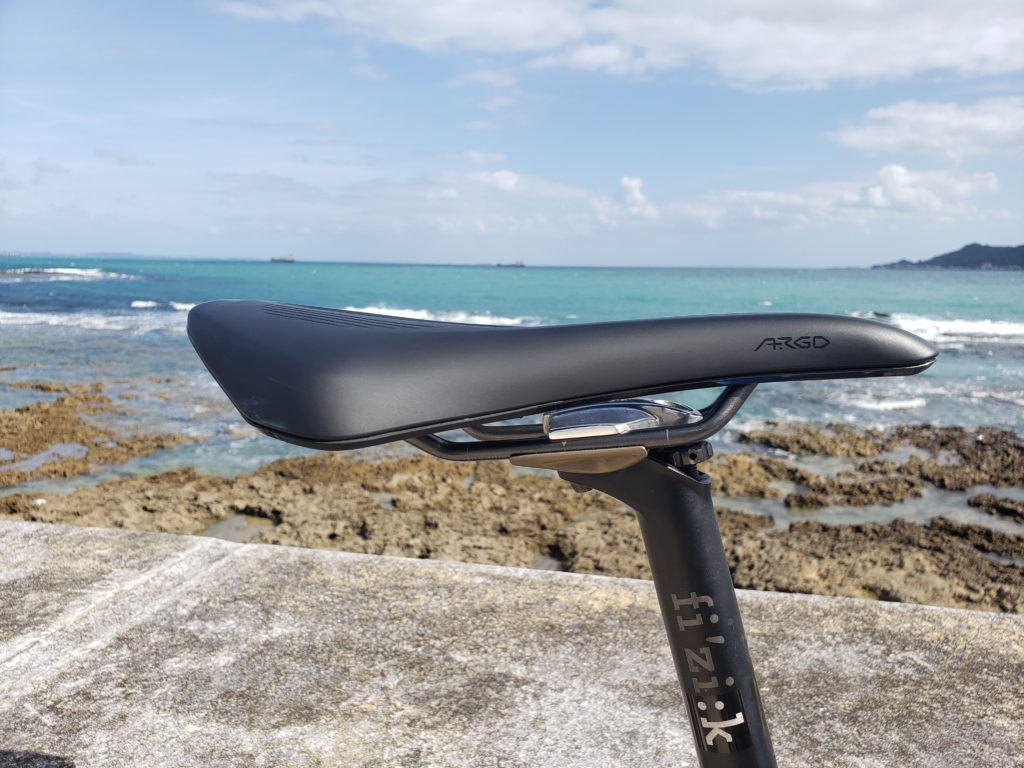 Fizik サドル インプレ(ARGO VENTO 150mm)』｜ヘルニア持ちの